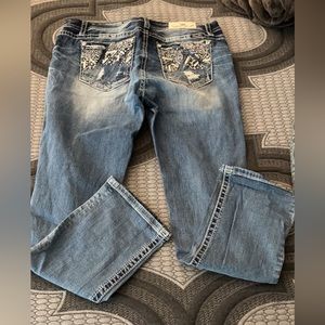 Buckle miss me jeans